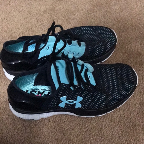 light blue under armour shoes